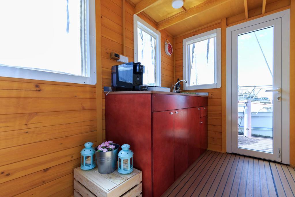 The Homeboat Company Piccola-Cagliari Exterior photo