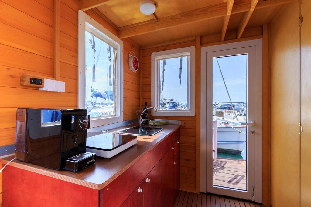 The Homeboat Company Piccola-Cagliari Exterior photo
